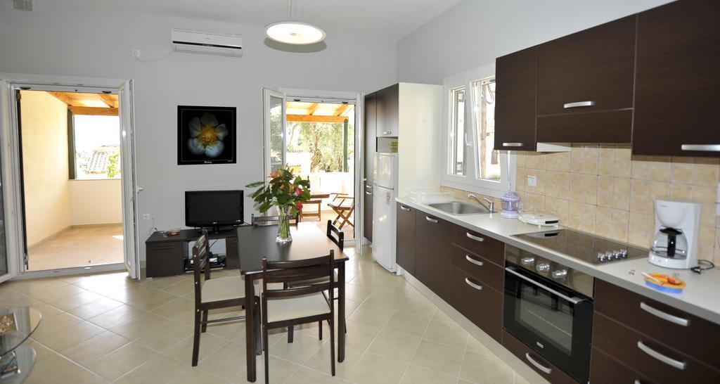 Votsalo Pool Apts Kalami (Corfu) Exterior foto